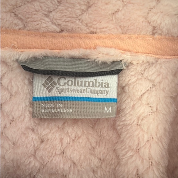 Columbia Women's Soft Pink Teddy Jacket - Picture 2 of 4
